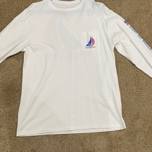 Vineyard vines shirt